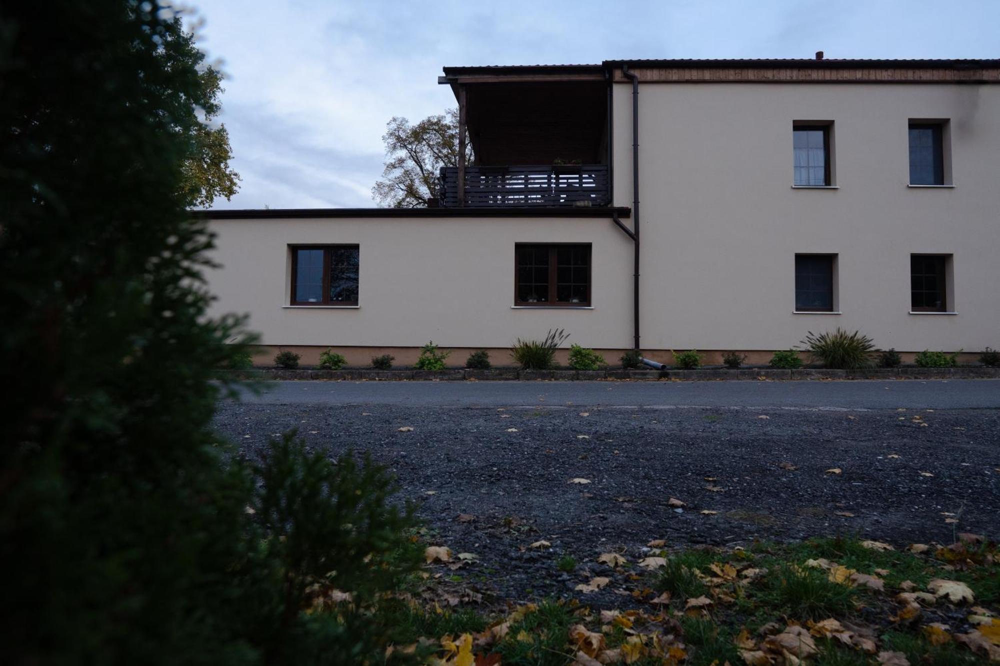 Bed and Breakfast Uroczysko Olesnica Ходзєж Екстер'єр фото