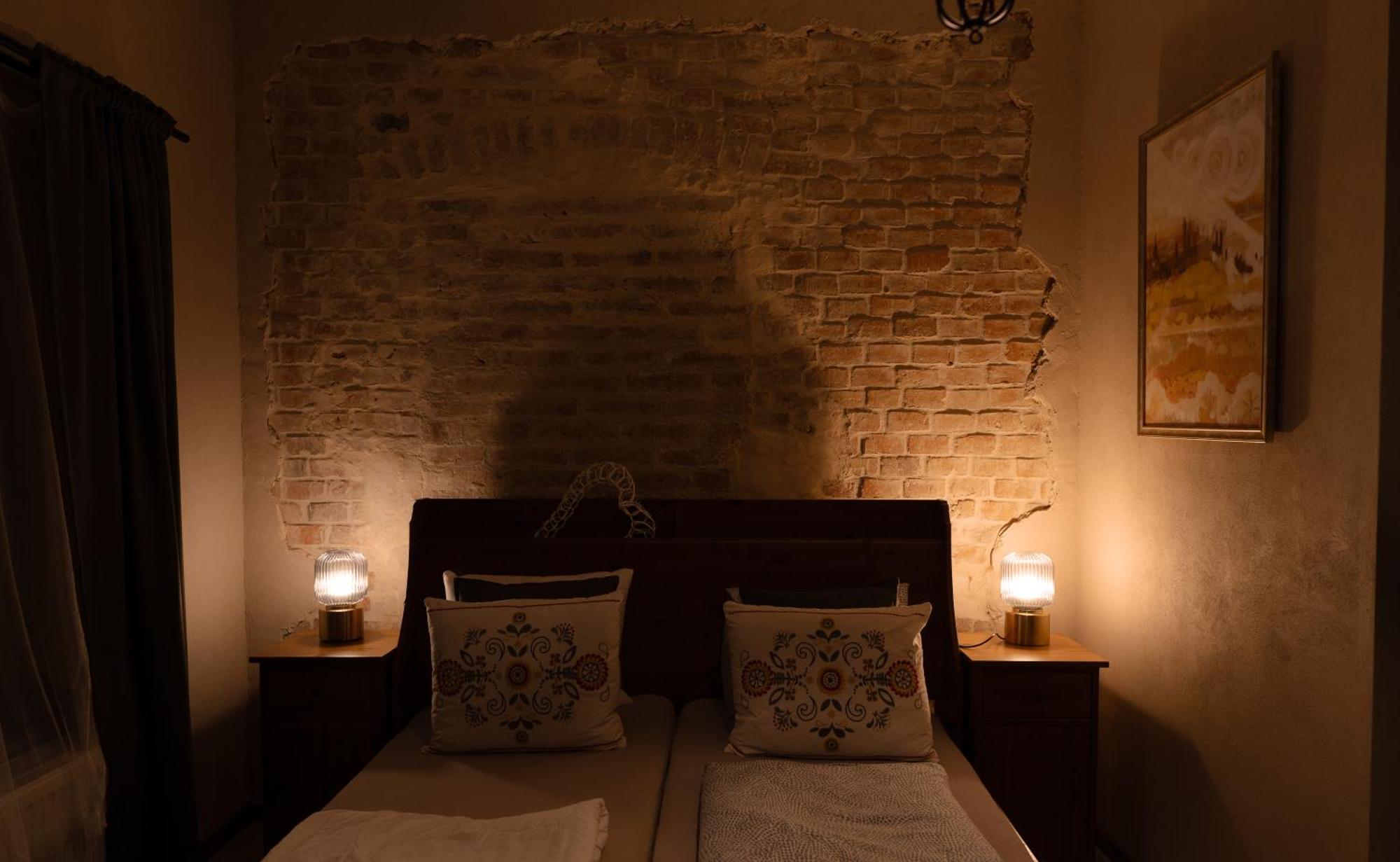 Bed and Breakfast Uroczysko Olesnica Ходзєж Екстер'єр фото